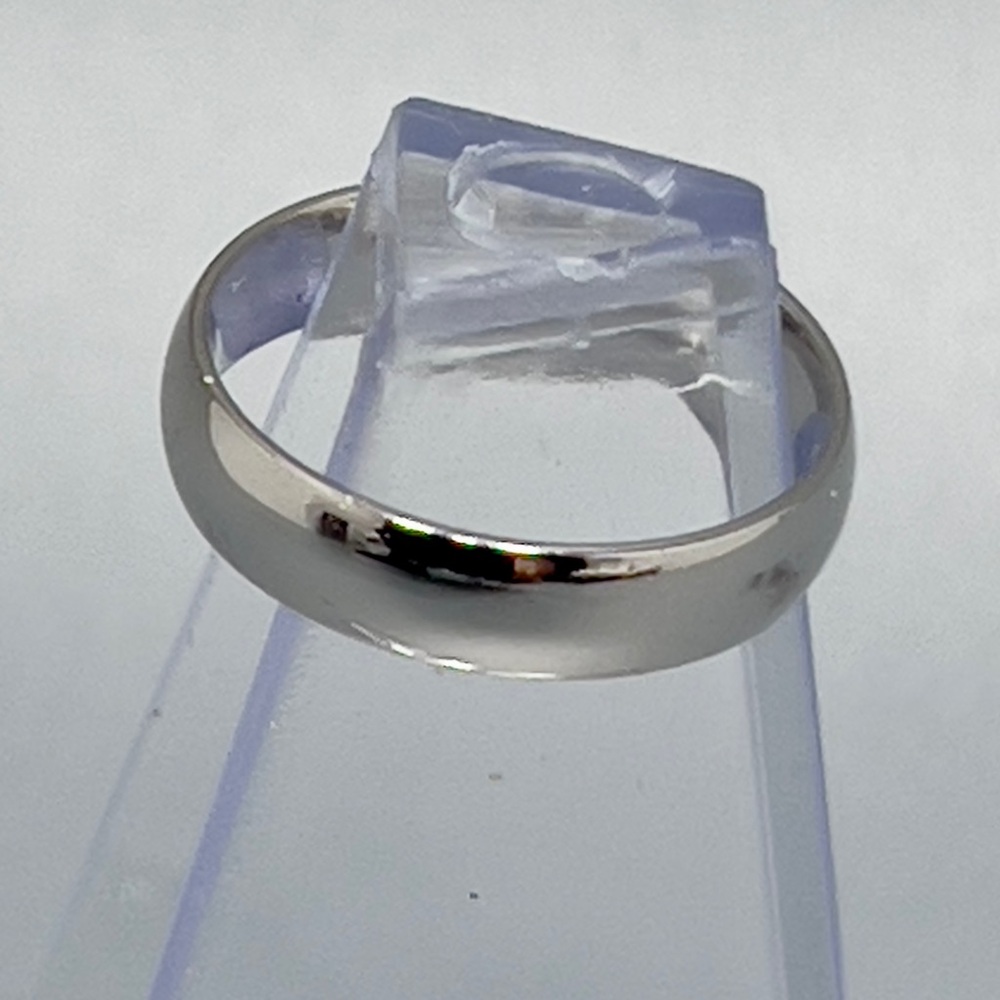 Sterling Silver Small 4MM Wide Ring Size 3 3/4